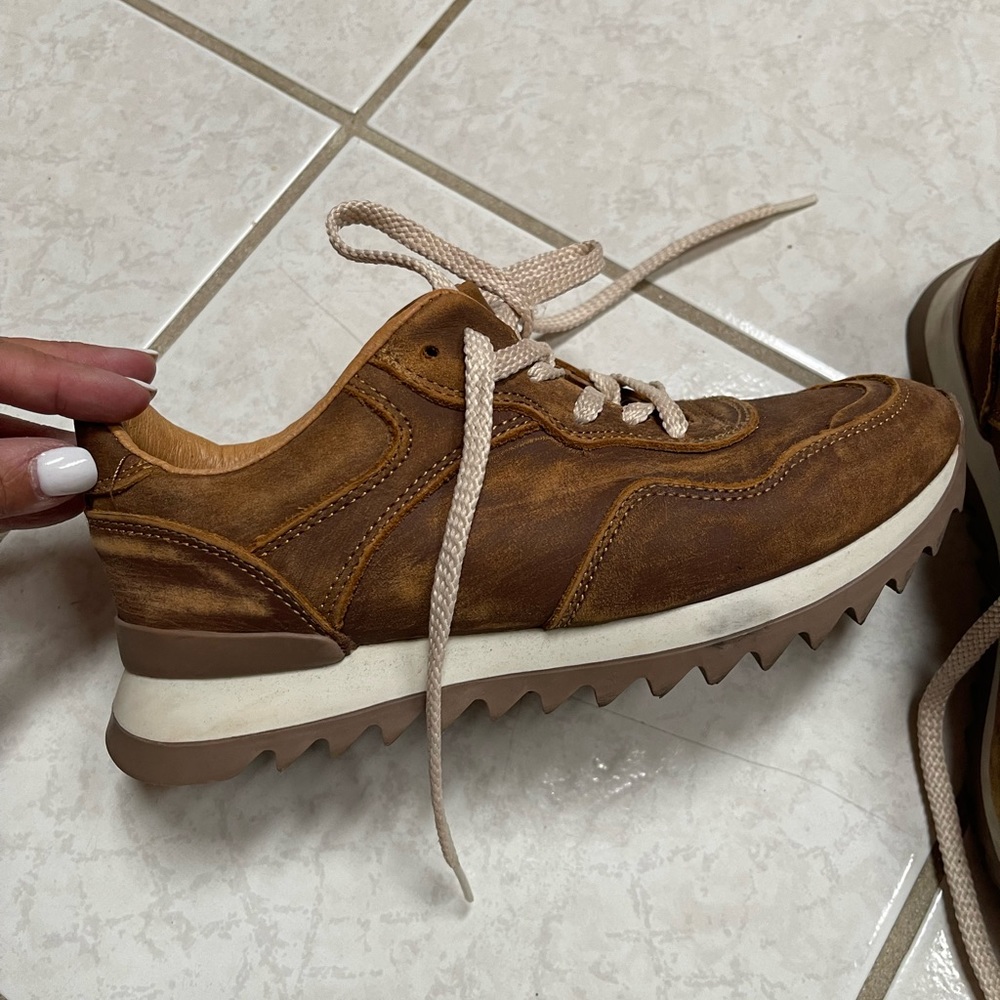Roolee brown leather sneakers